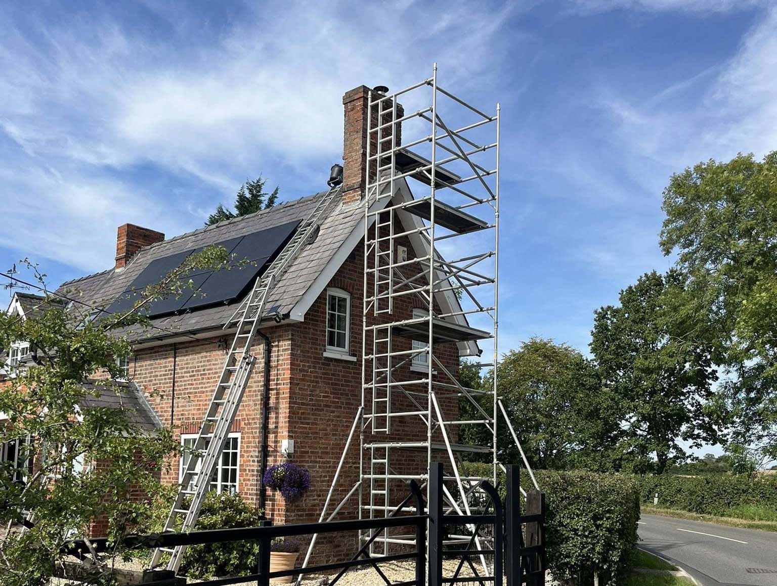 Scaffolding for chimney fix in Newark